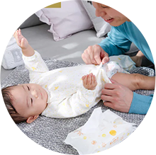 おしりふきおむつ替え